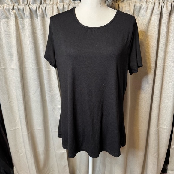 RUE Black Relaxed Fit Short Sleeve Tee Size 2X - Picture 2 of 6
